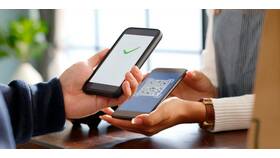 Зачем магазины просят оплату через QR-код в COLINS